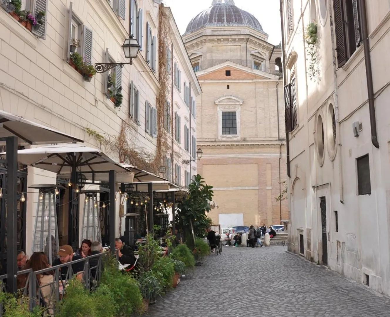 Colosseo Dan Rome 0*,  Italy